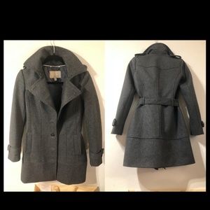 Gorgeous Grey Coat Woman Size 4 Banana Republic
